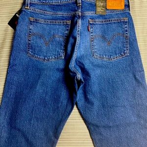 NWT Women’s Levi’s Wedgie Ankle Jeans